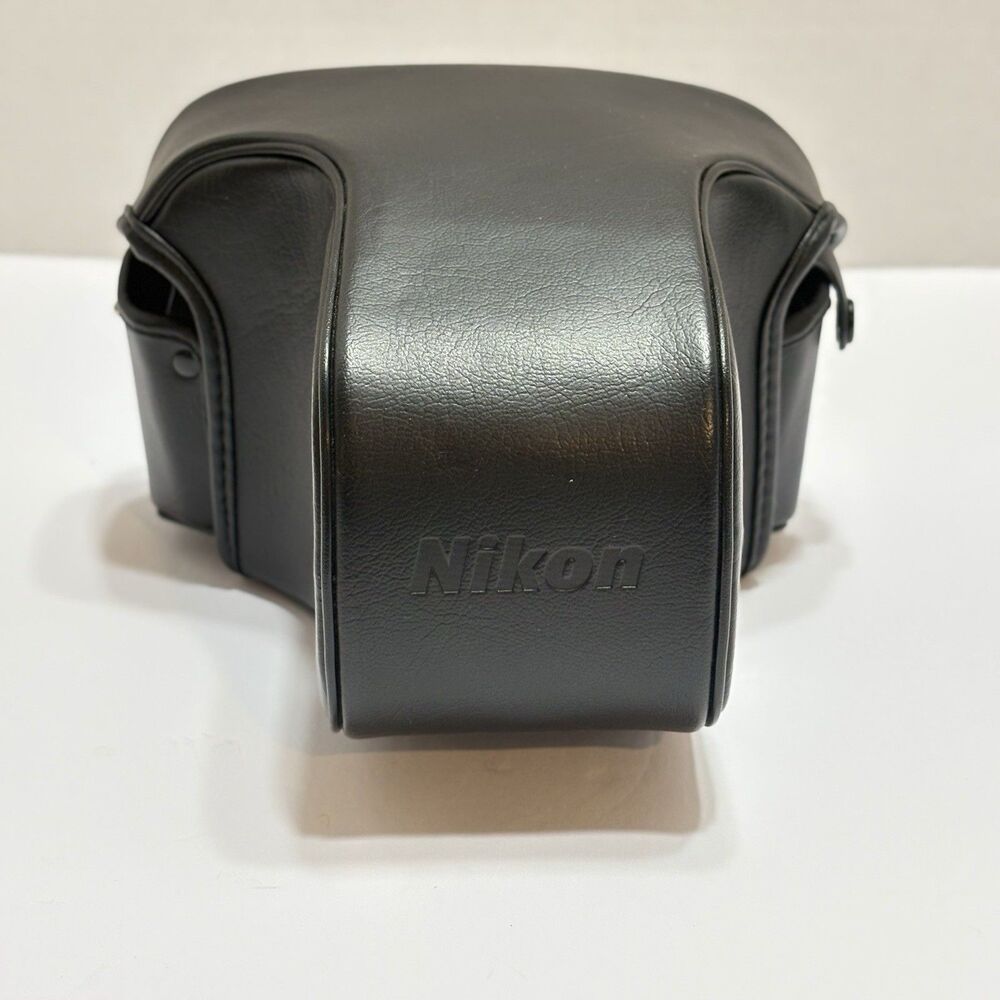 Vintage Nikon FM10 Fitted Case Japan